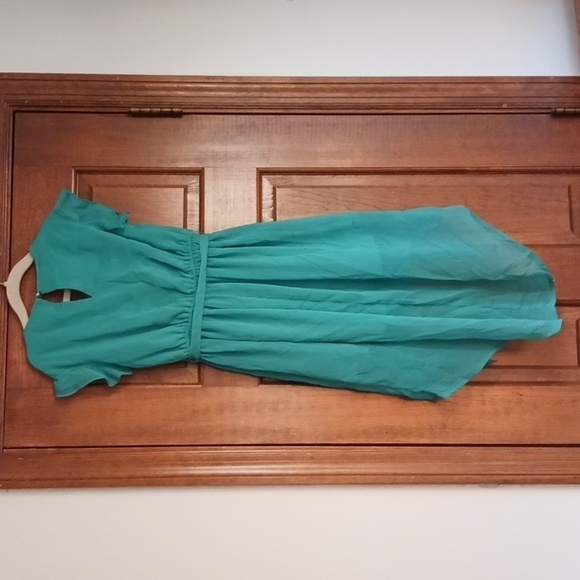 5/$20 BUNDLE 🎈 Girls size 6 beautiful dress box 21 - Picture 3 of 3